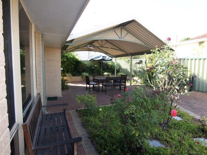 5a Kemmish Crescent, Melville WA 6156