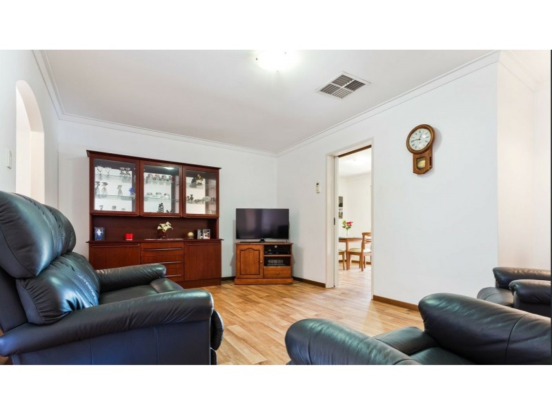 1 Iandra Loop, Willetton WA 6155