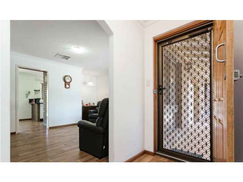 1 Iandra Loop, Willetton WA 6155