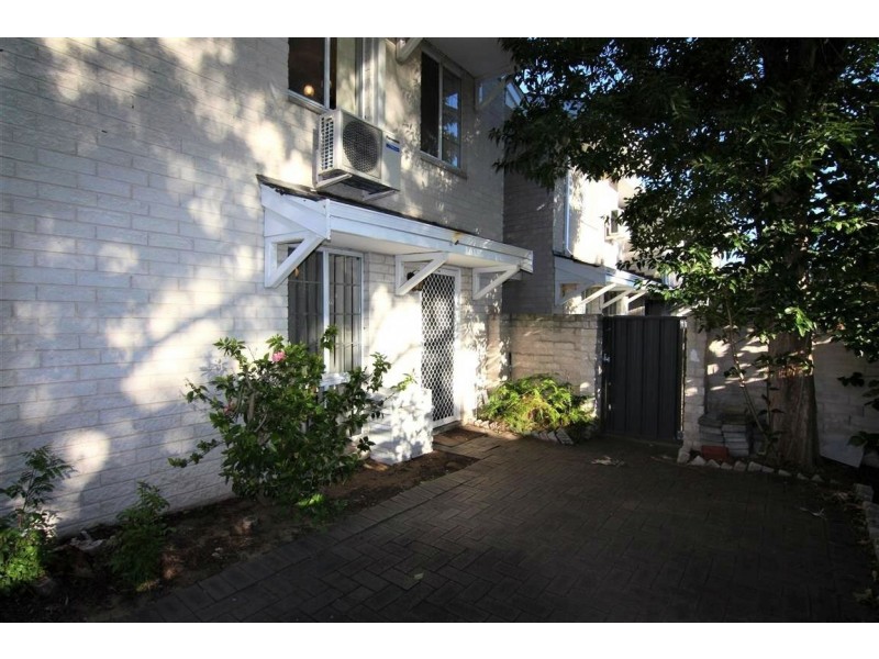 Unit 6/28 Greenock Ave, Como WA 6152