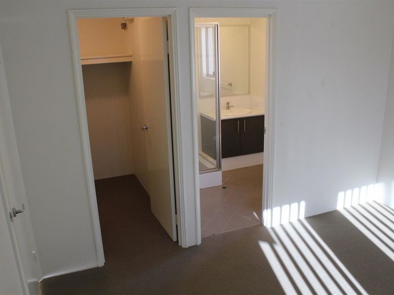 6/54 Sixth Road, Armadale WA 6112