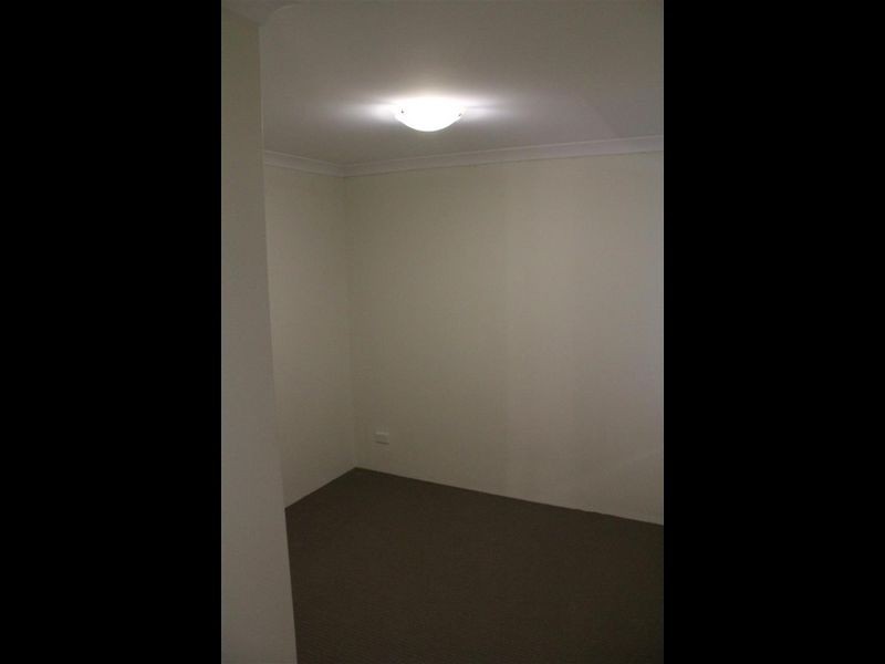 6/54 Sixth Road, Armadale WA 6112