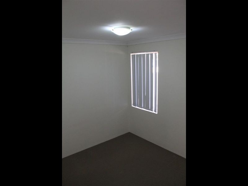 6/54 Sixth Road, Armadale WA 6112