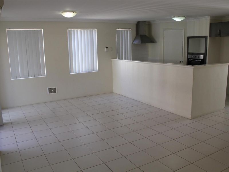 6/54 Sixth Road, Armadale WA 6112