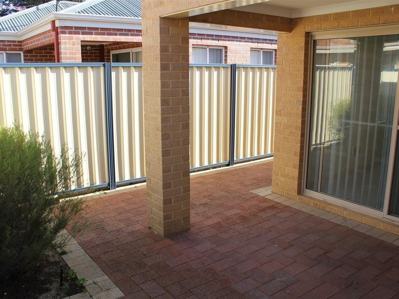 6/54 Sixth Road, Armadale WA 6112