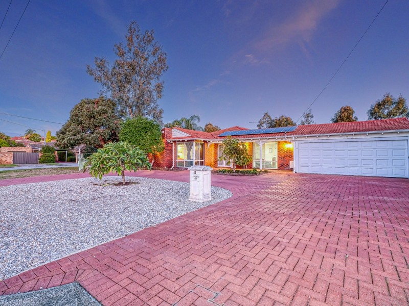 2 Ben Place, Willetton WA 6155
