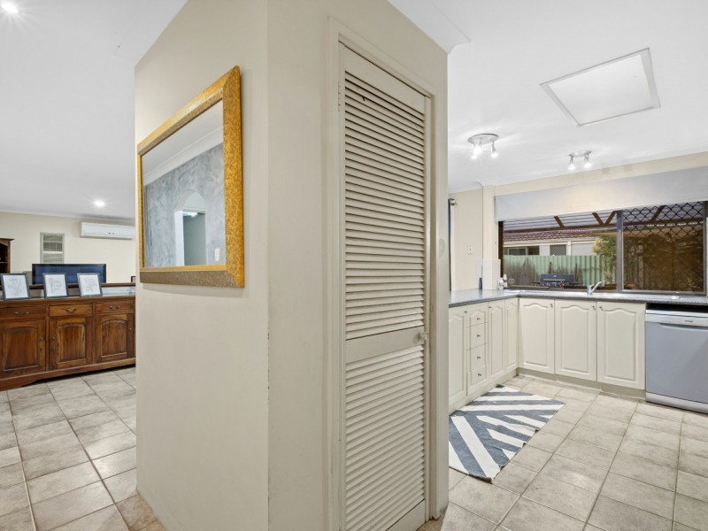 2 Ben Place, Willetton WA 6155