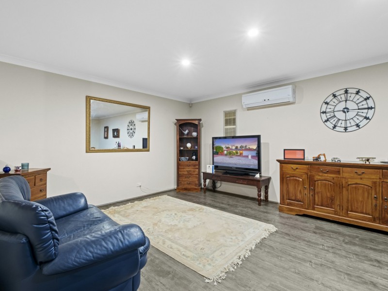 2 Ben Place, Willetton WA 6155