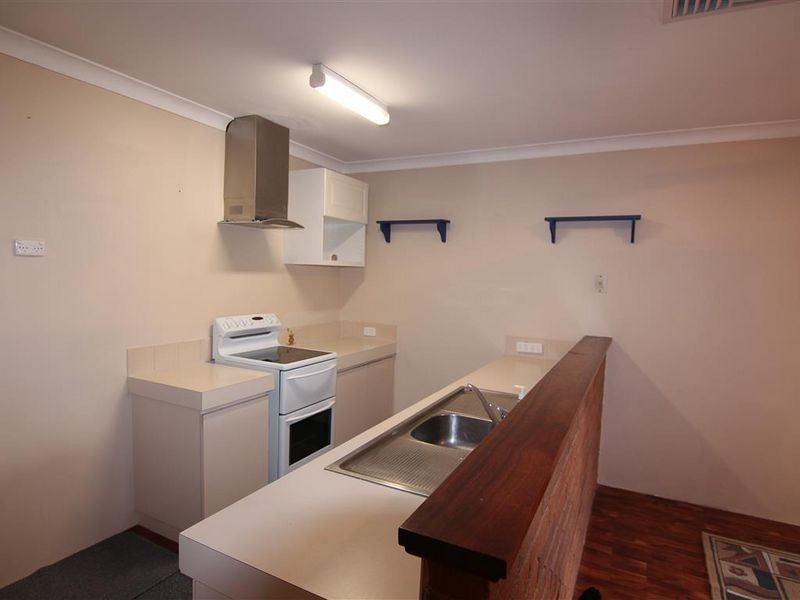 11/5 Dewey Street, Shelley WA 6148