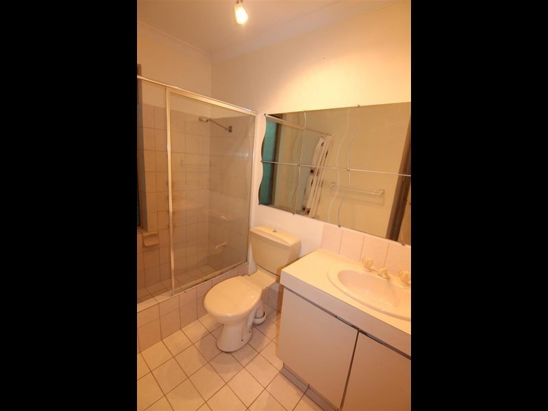 11/5 Dewey Street, Shelley WA 6148