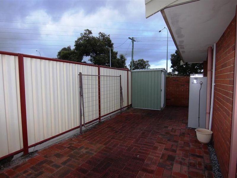 11/5 Dewey Street, Shelley WA 6148