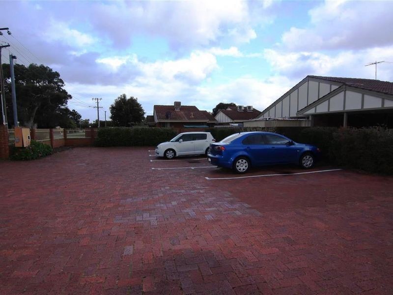 11/5 Dewey Street, Shelley WA 6148