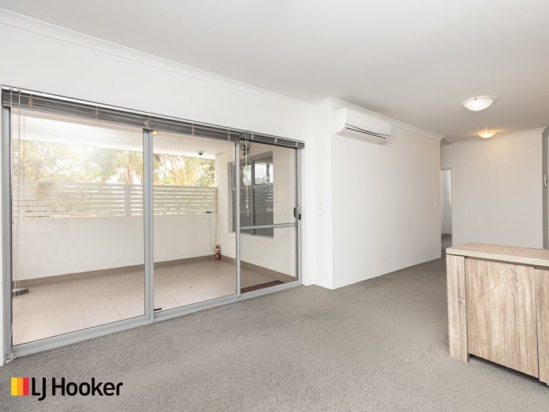 Apartment 8/11 Debenham Street, Thornlie WA 6108