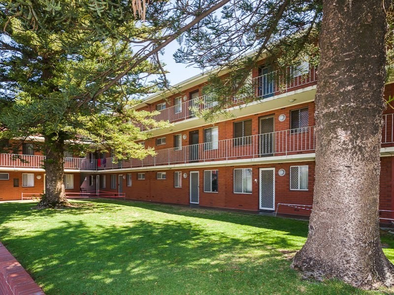 28/75 Phoenix Road, Spearwood WA 6163