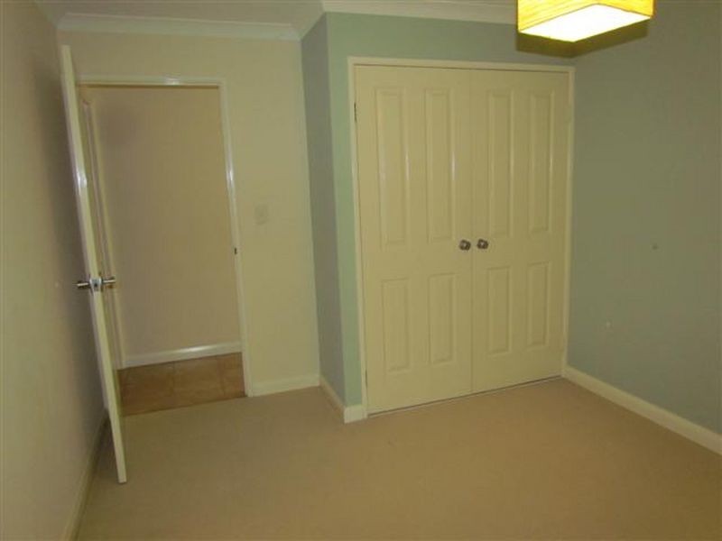 15 Glennon Way, Rossmoyne WA 6148