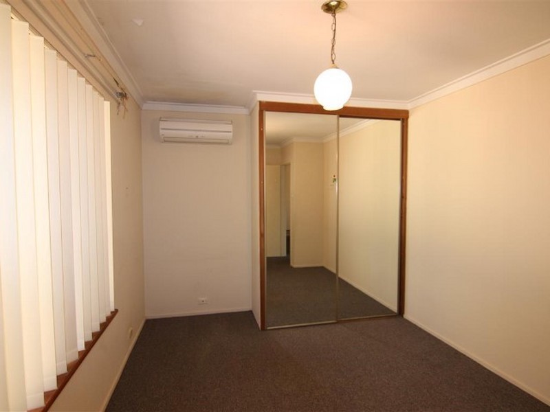 12 Pierre Place, Padbury WA 6025