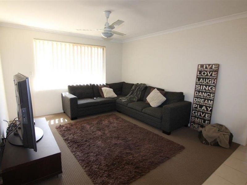 2/157 Seventh Road, Armadale WA 6112