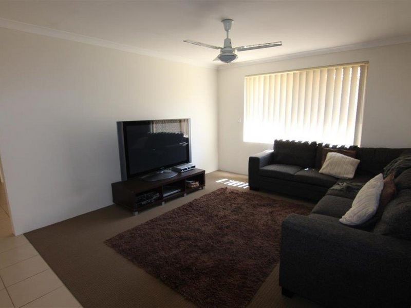 2/157 Seventh Road, Armadale WA 6112
