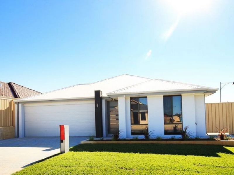 7 Oakes Way, Hammond Park WA 6164