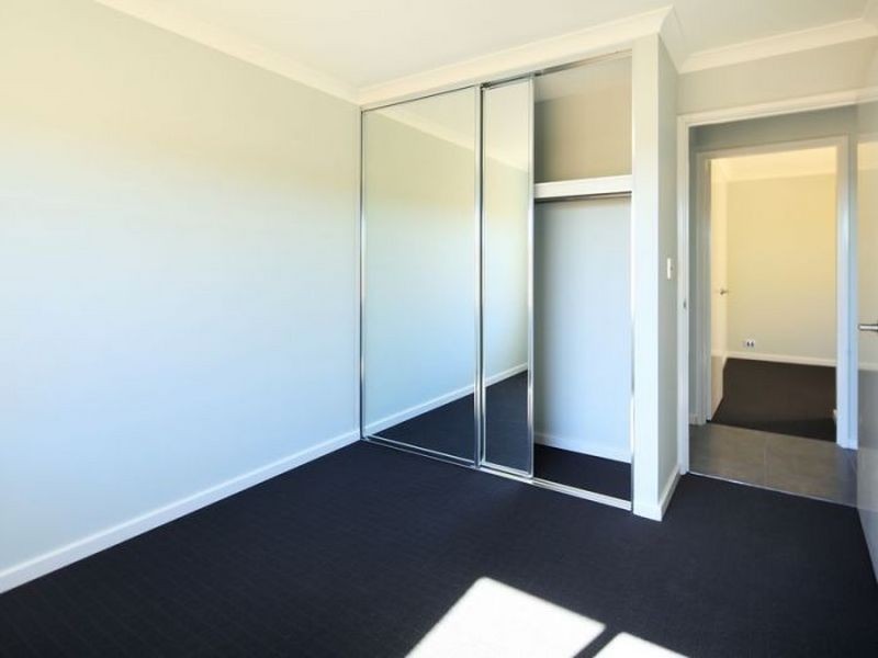 7 Oakes Way, Hammond Park WA 6164