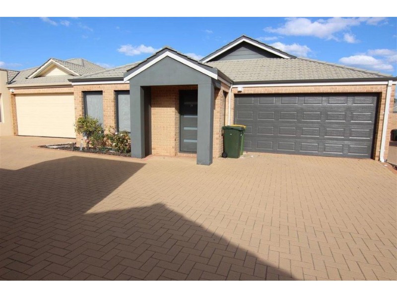 Unit 21/17-21 Third Avenue, Kelmscott WA 6111