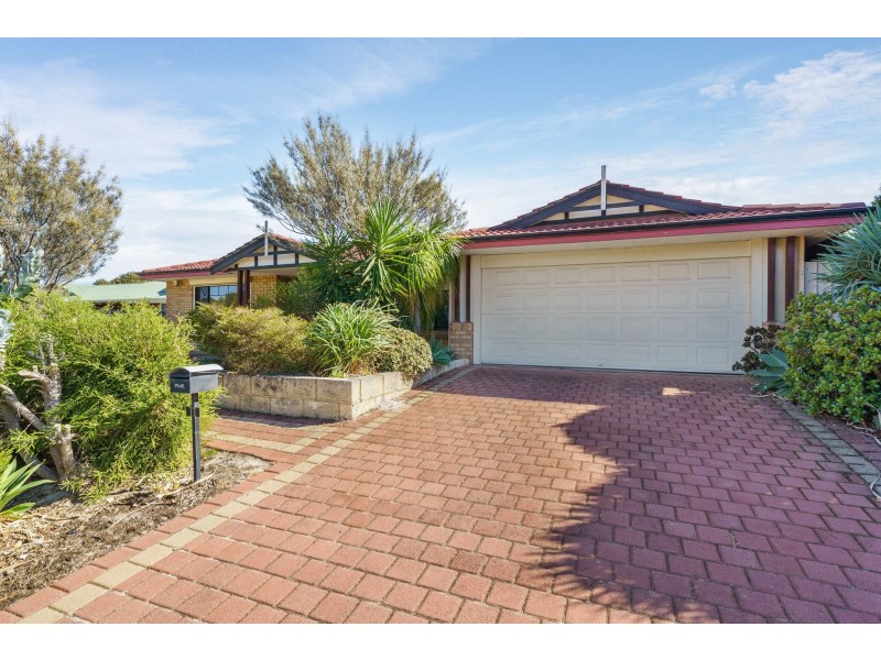 11 Seabrook Place, Success WA 6164