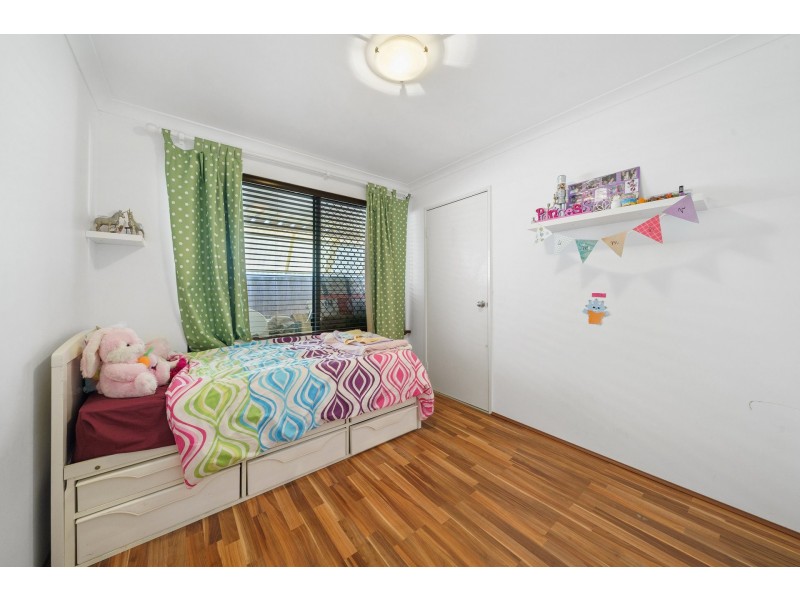 11 Seabrook Place, Success WA 6164