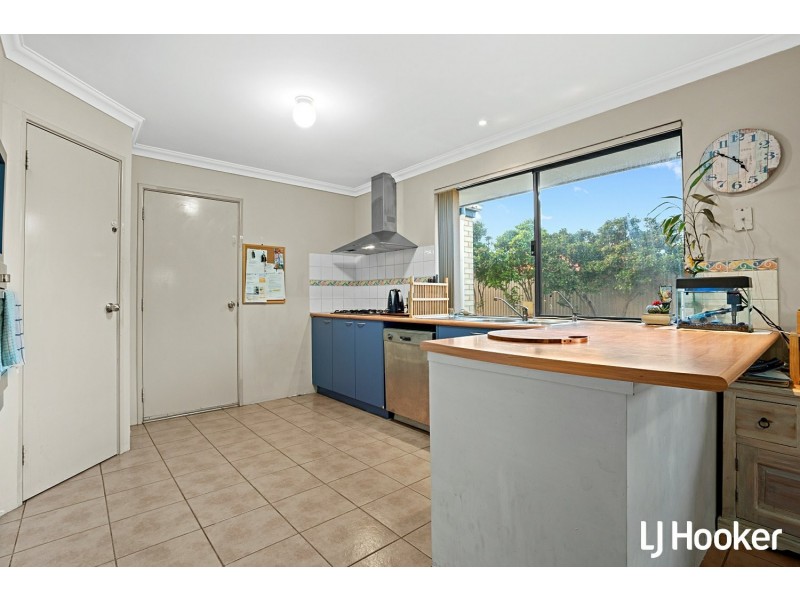 50 Mosedale Loop, Waikiki WA 6169