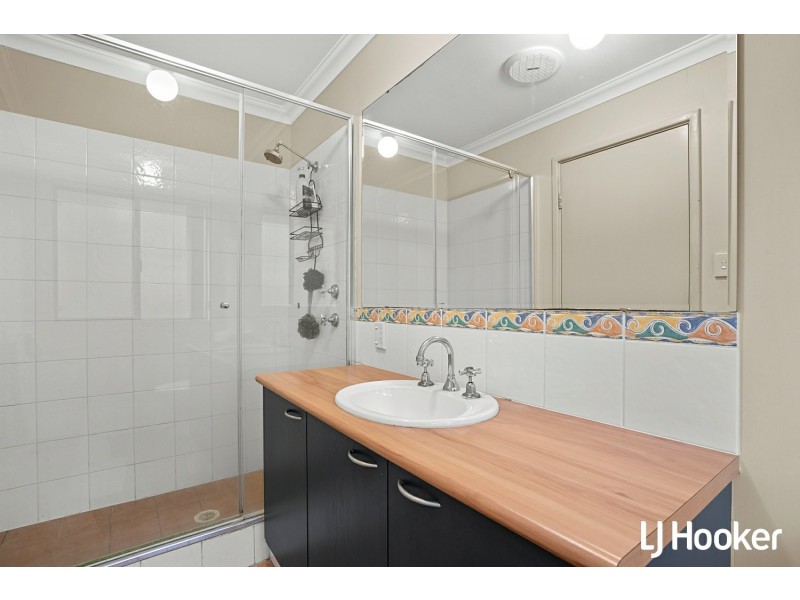 50 Mosedale Loop, Waikiki WA 6169