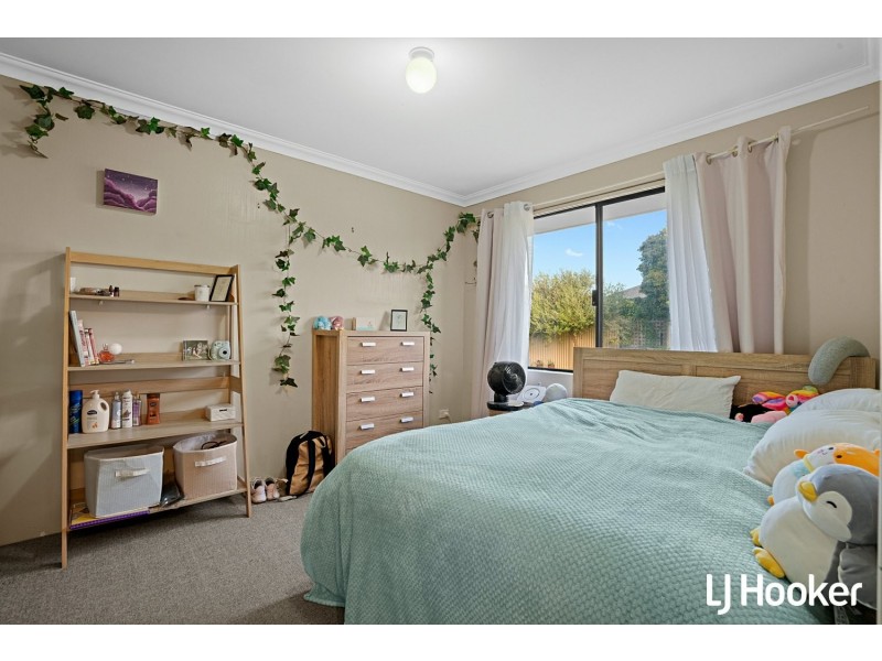 50 Mosedale Loop, Waikiki WA 6169