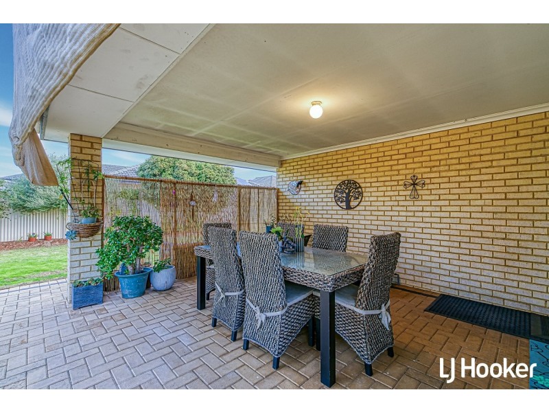 50 Mosedale Loop, Waikiki WA 6169