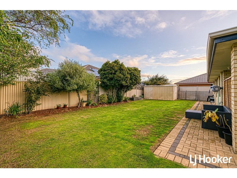 50 Mosedale Loop, Waikiki WA 6169