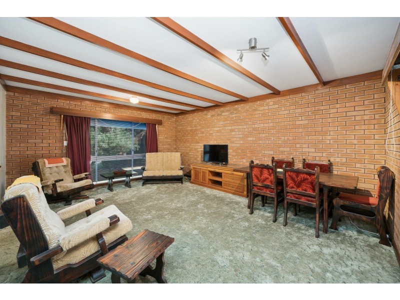 2 Barbette Road, Willetton WA 6155