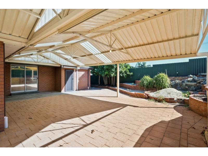 2 Barbette Road, Willetton WA 6155