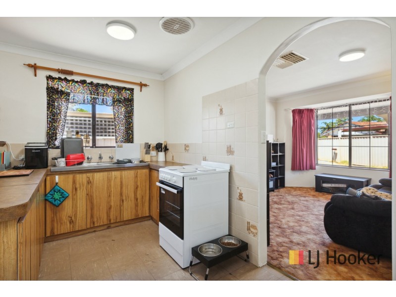 10b Lancelot Close, Camillo WA 6111