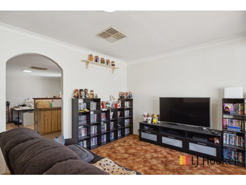 10b Lancelot Close, Camillo WA 6111