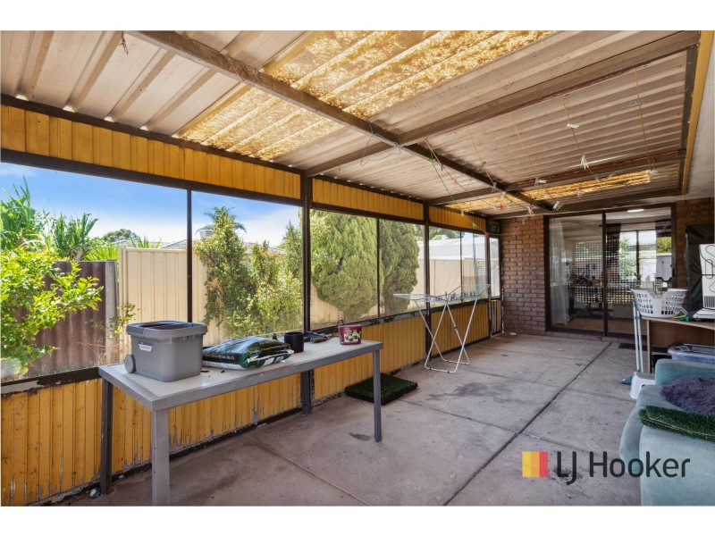 10b Lancelot Close, Camillo WA 6111