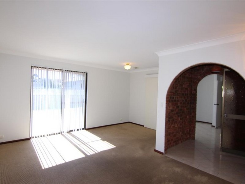 1/453 Riverton Drive, Riverton WA 6148