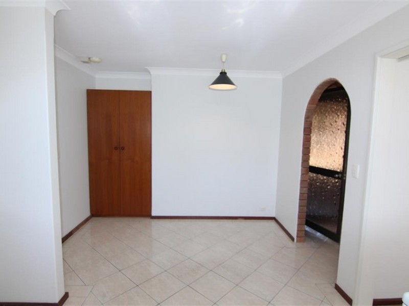 1/453 Riverton Drive, Riverton WA 6148