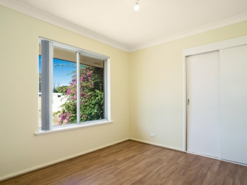 44 Cowan Street, Armadale WA 6112