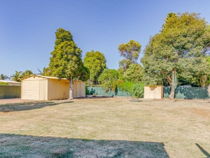 17 Jannali Way, Armadale WA 6112