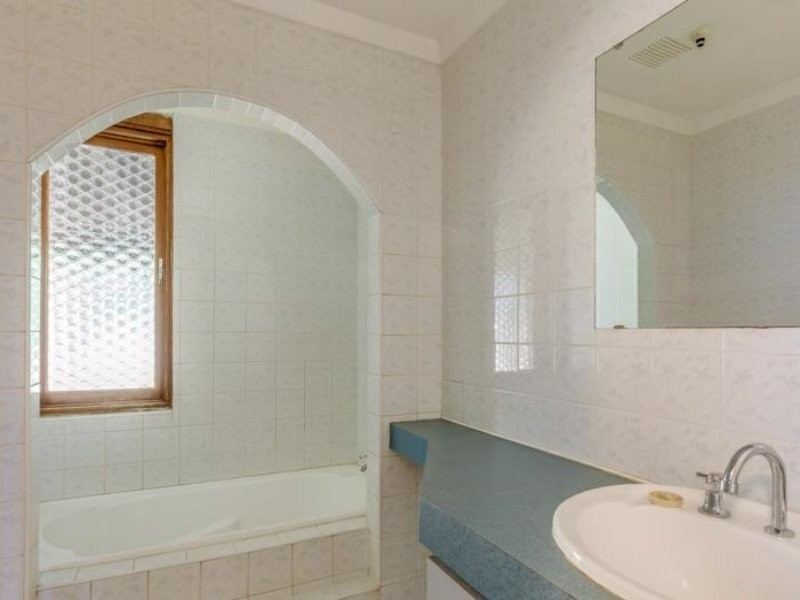 17 Jannali Way, Armadale WA 6112