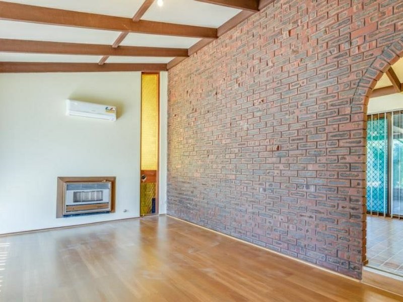 17 Jannali Way, Armadale WA 6112