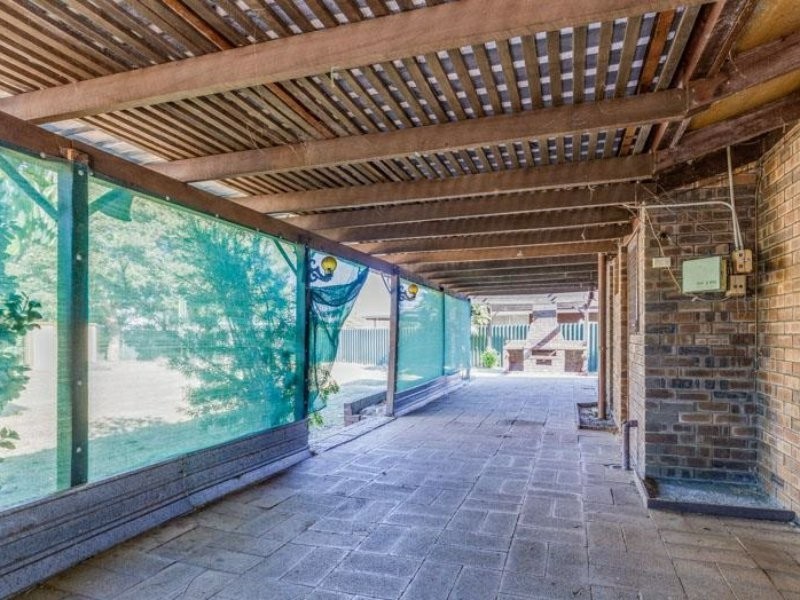 17 Jannali Way, Armadale WA 6112