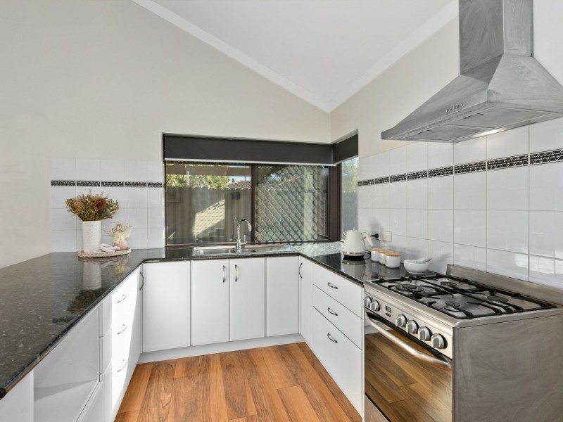 3 Cosmelia Way, Parkwood WA 6147