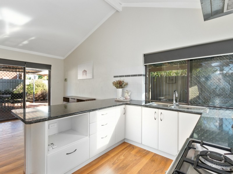 3 Cosmelia Way, Parkwood WA 6147