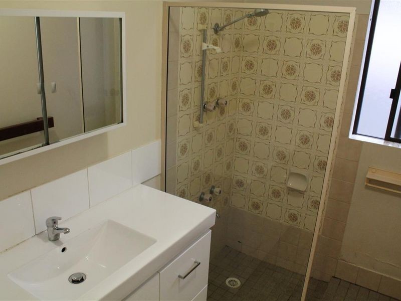 1/14 Brittian Street, Como WA 6152