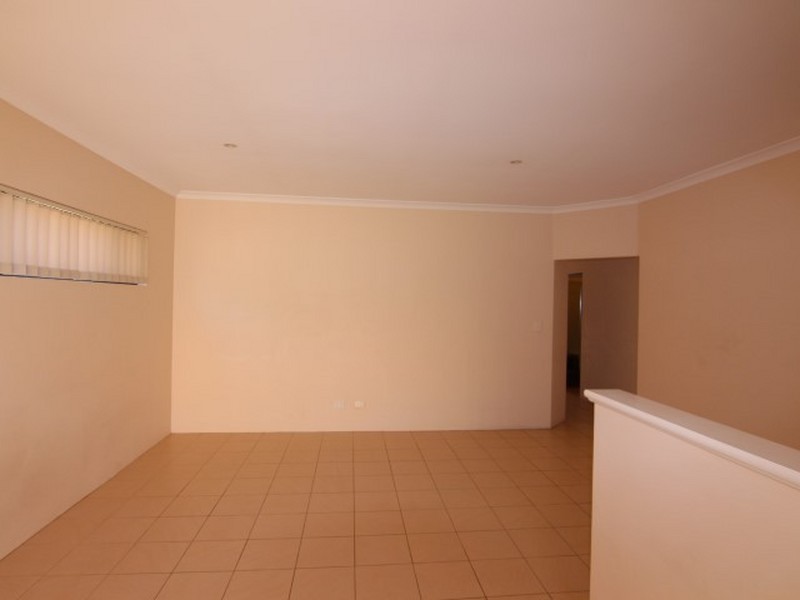 6/35 Hidden Valley Retreat, Clarkson WA 6030