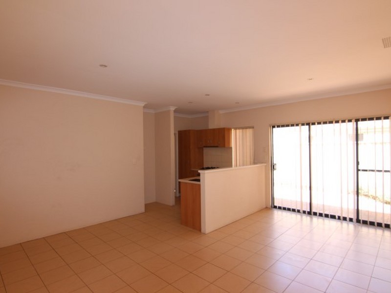 6/35 Hidden Valley Retreat, Clarkson WA 6030