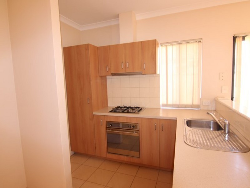 6/35 Hidden Valley Retreat, Clarkson WA 6030